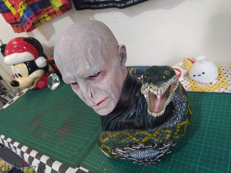 Lord Voldemort Statue 7