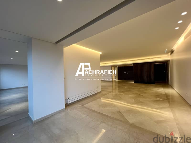 500 Sqm - Apartment For Sale In Achrafieh - شقة للبيع في الأشرفية 3