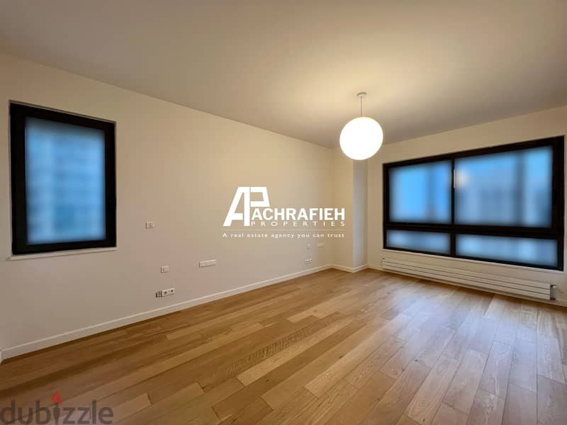 500 Sqm - Apartment For Sale In Achrafieh - شقة للبيع في الأشرفية 13