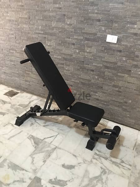 bench adjustable new heavy duty very good quality 1