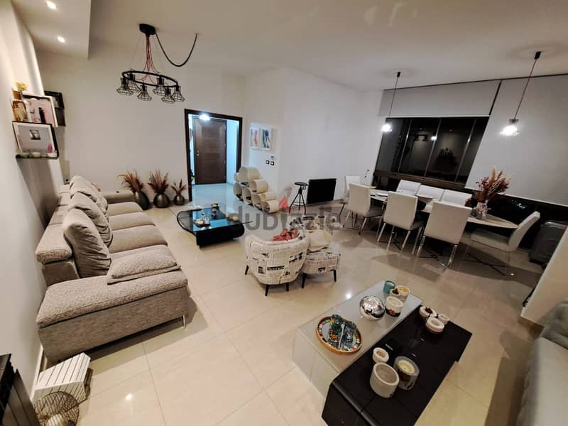 Apartment for Rent in Mazraat Yachouhشقة مفروشة 150 م + تراس 50 م 6