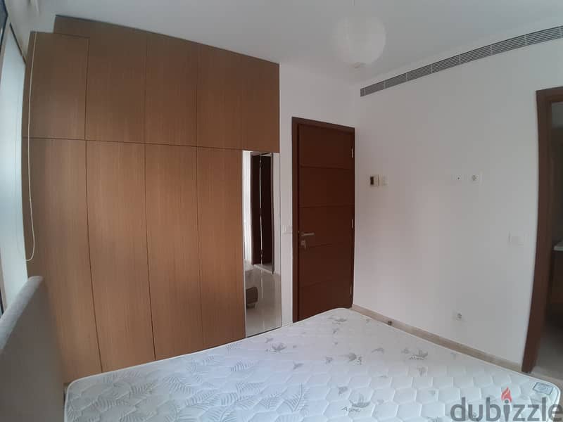 Apartment for Rent in Achrafieh - شقة للأجار في الأشرفية 6