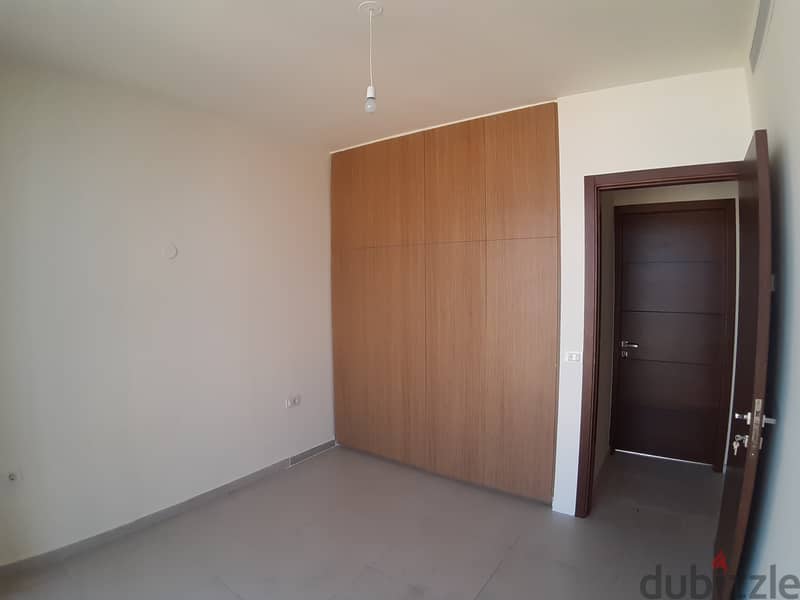 Apartment for sale in Achrafieh - شقة للبيع في الأشرفية 11
