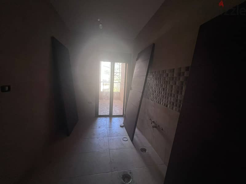 Apartment for sale in Qennabet Baabdat -شقة للبيع في قنابة بعبدات 5