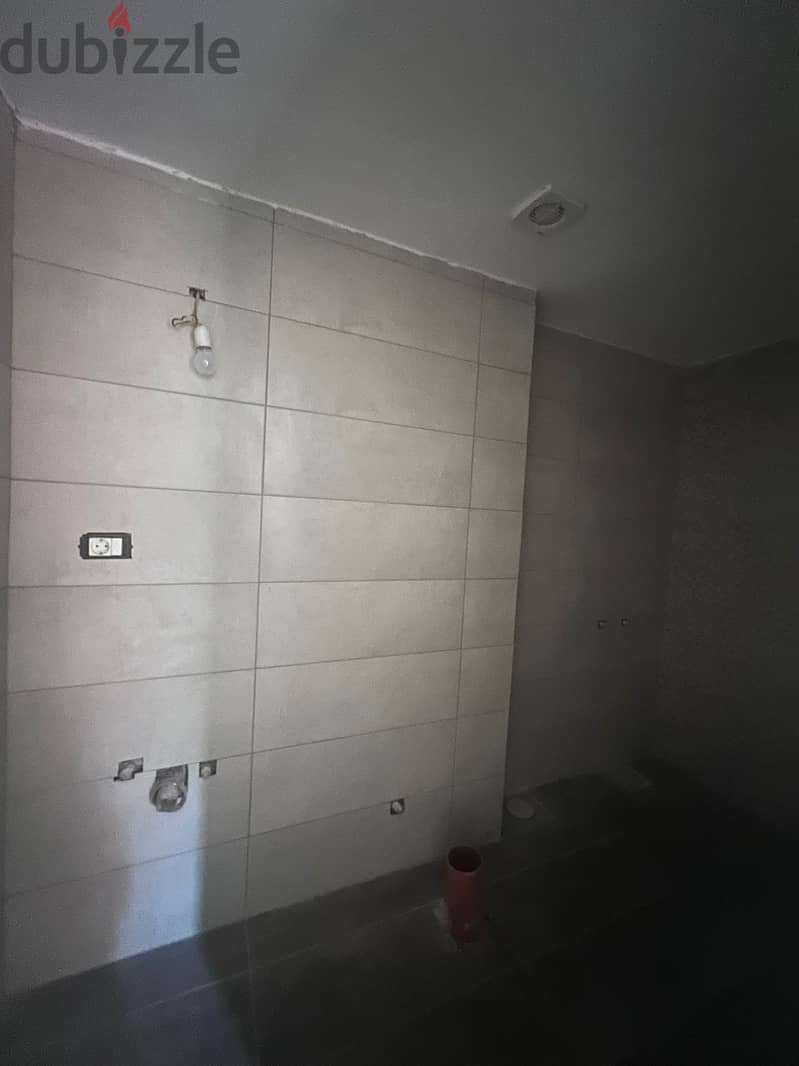 Apartment for sale in Qennabet Baabdat -شقة للبيع في قنابة بعبدات 7