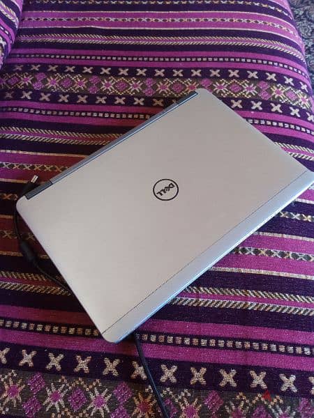 Dell Latitude E7240 slim mini laptop i5 2