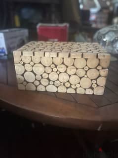 solid wood box 0