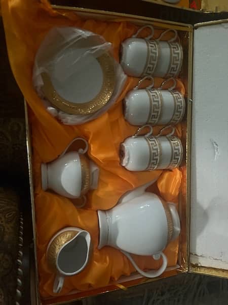 tea set ceramic 0