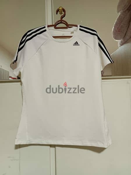 Adidas Tshirt brand new unisex 2