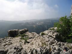 Plot with beatiful sea and mountain view for sale in kfardebian