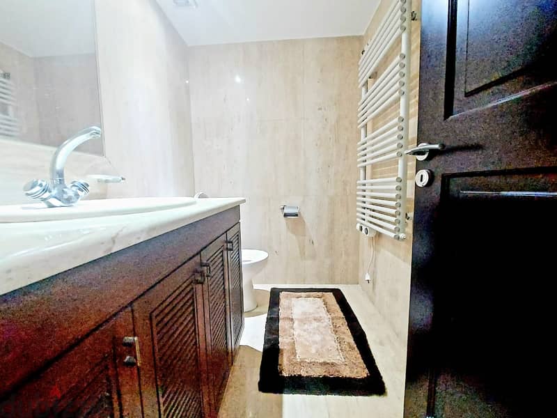 RA23-1761 Spacious apartment in Ras Beirut is for rent,300m,$1666 cash 12