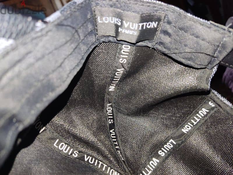 Copy original Louis Vuitton leather cap 2