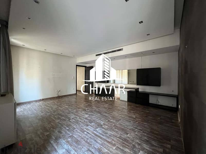 R1325 Apartment for Rent in Clemenceau 2