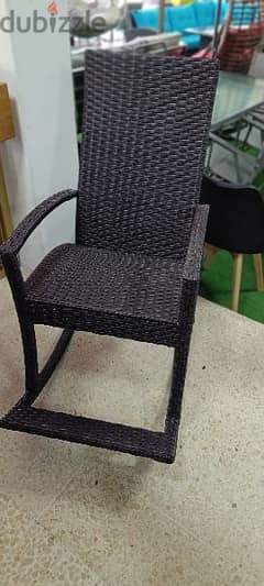 كرسي هزاز رزين.      Hammock chair