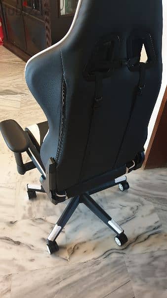 Gaming Chair brand new for sale 3