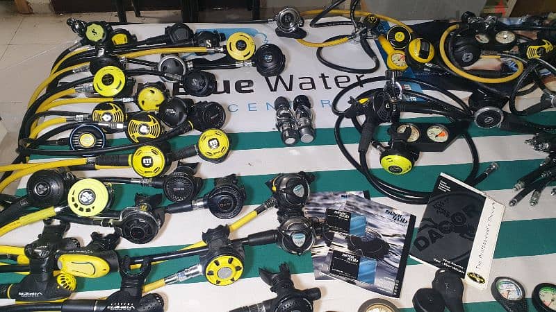regulator scuba diving , used and new all europeen brands 13