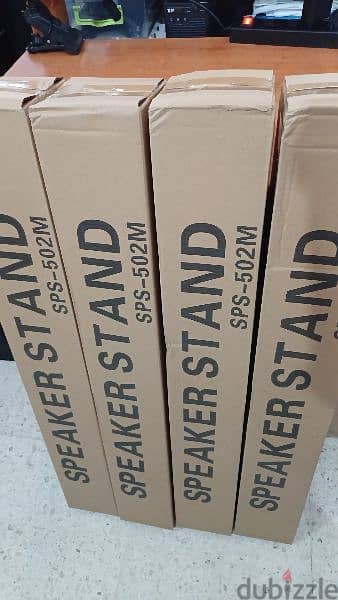 4 stand speaker new in box