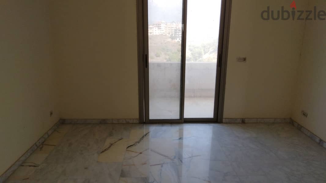 L11064-Spacious Office With Terrace for Rent in Aoukar 2