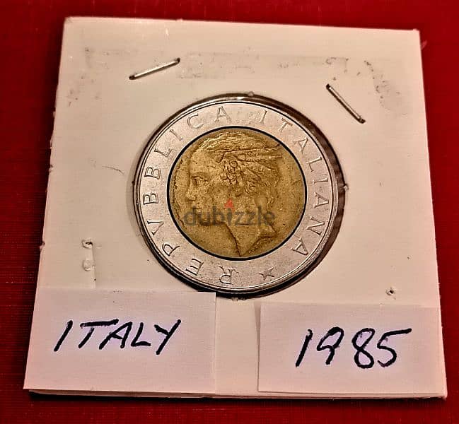 1985 Italy 500 Lire bi-metallic coin 2