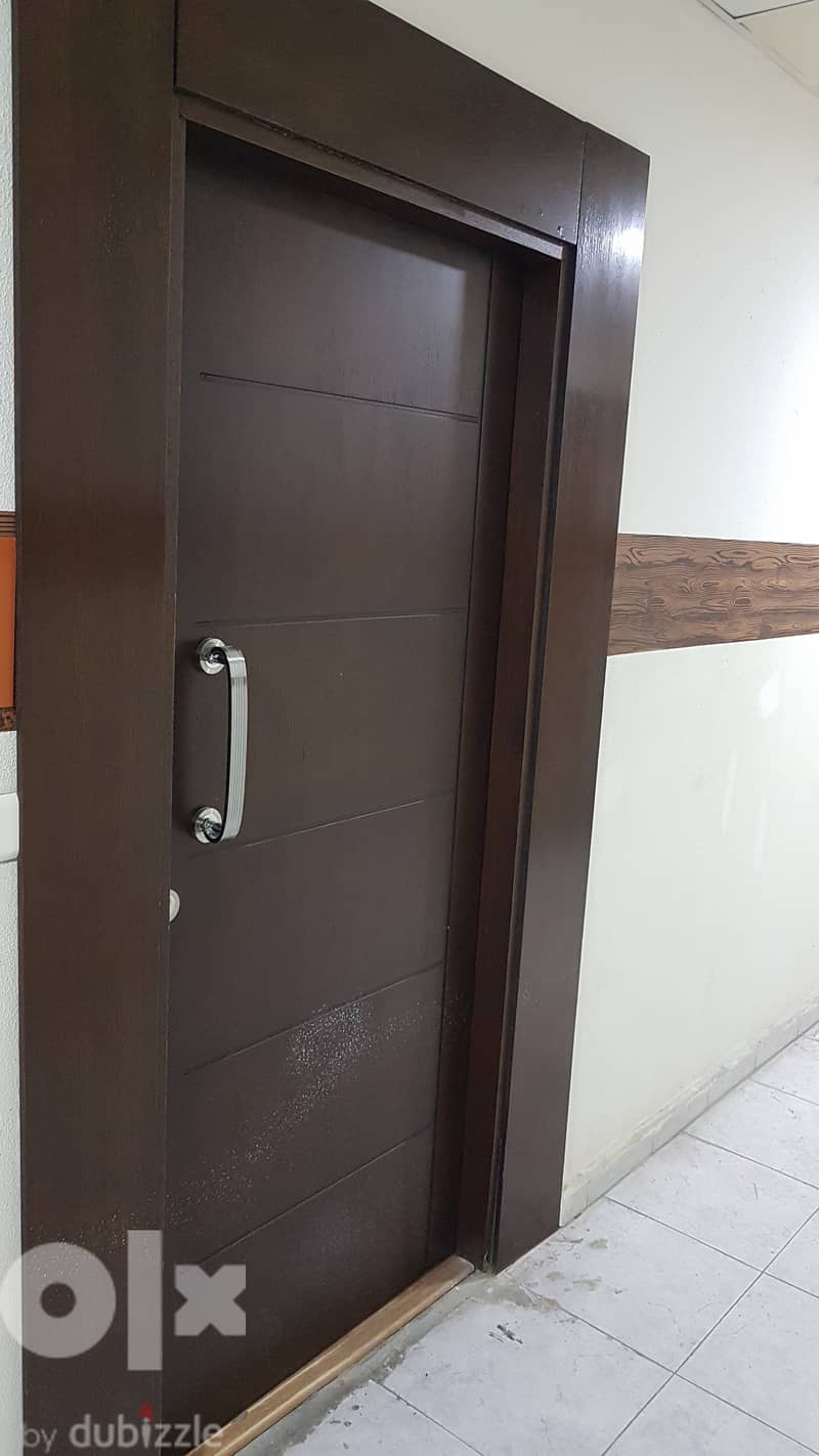 Office 81sqm in Dekwaneh 0