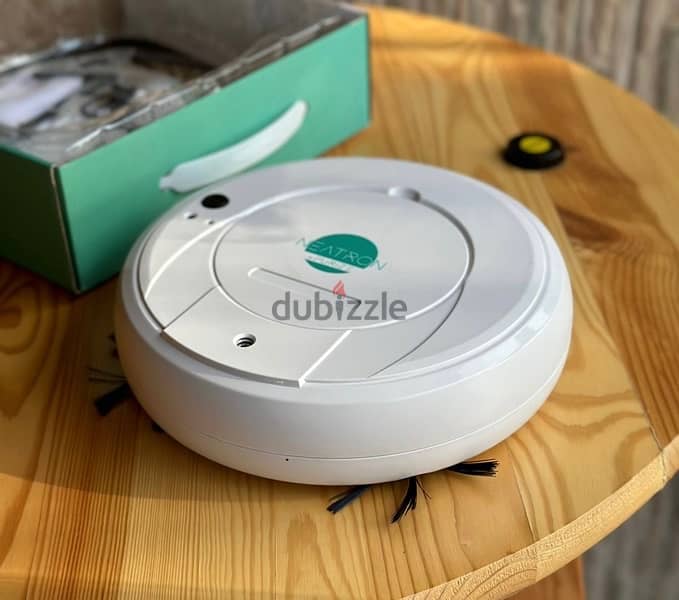 Neatron robot vacuum مكنسبة روبوت 2