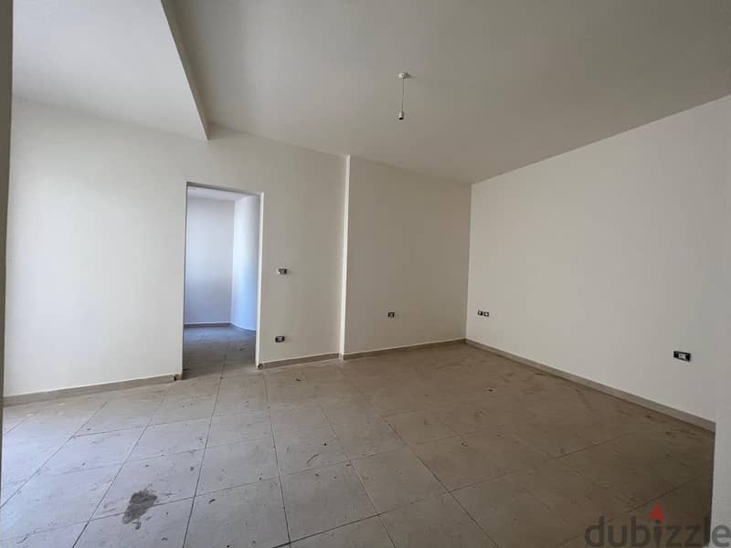 A decorated 170 m2 apartment + 30m2 Terrace for sale in Hboub / Jbeil 6