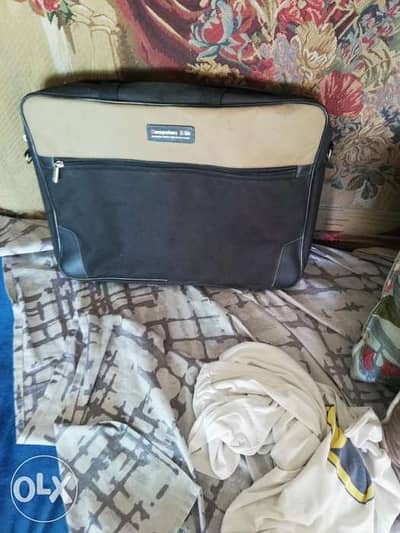 Computers R us, laptop bag like new/شنطه لابتوب اصليه جديده سعر خاص