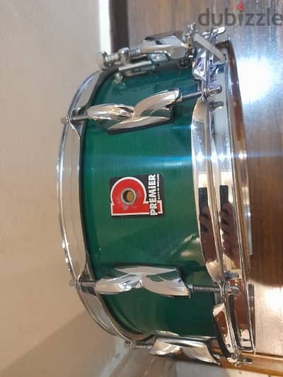 vintage premiere snare