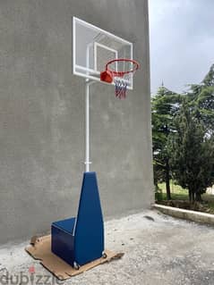 Basketball Hoop with safety / wheels 0