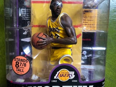 Collectible McFarlane James Worthy (LAKERS) Hall of Fame figure