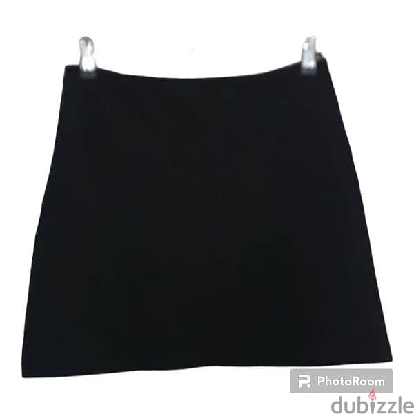 Airport Brand Skirt 1