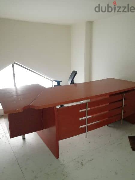 office desk 4