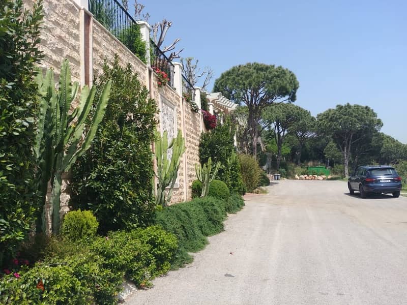 1400Sqm+500 SqmTerrace&Garden | Luxurious villa for sale in Beit Meri 8