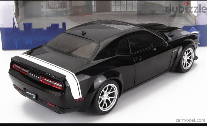 Dodge Challenger Hellcat Black Ghost '23 diecast car model 1;18. 1
