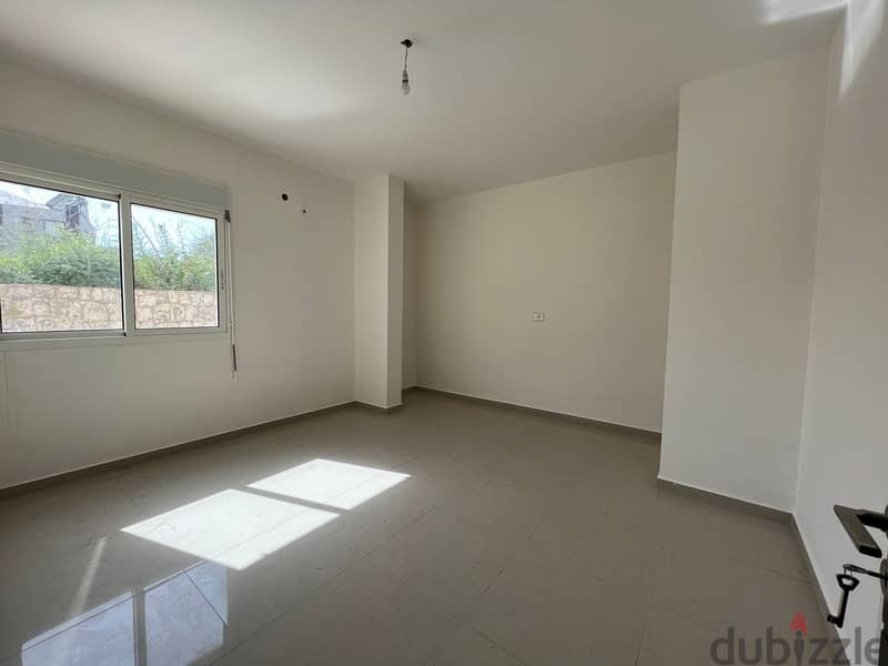 200m2 LUX GF apartment + 125m2 terrace for sale in Hboub / Jbeil 7