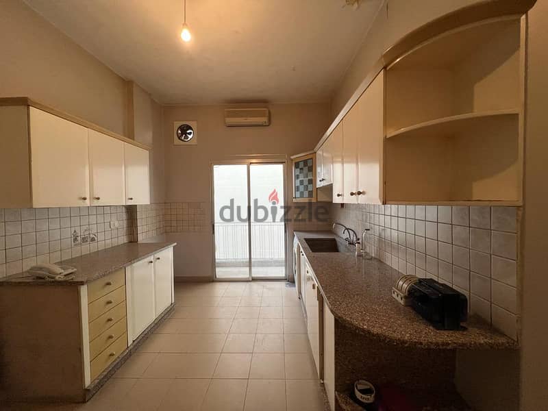 Elegant Apartment Newly RenovatedIn Jal El Dib شقة راقية تم تجديدها 2