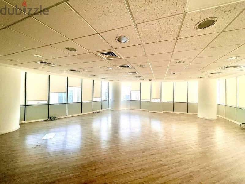 JH23-1823 Office 350m for rent in Sin l Fil - $ 2,400 cash 2