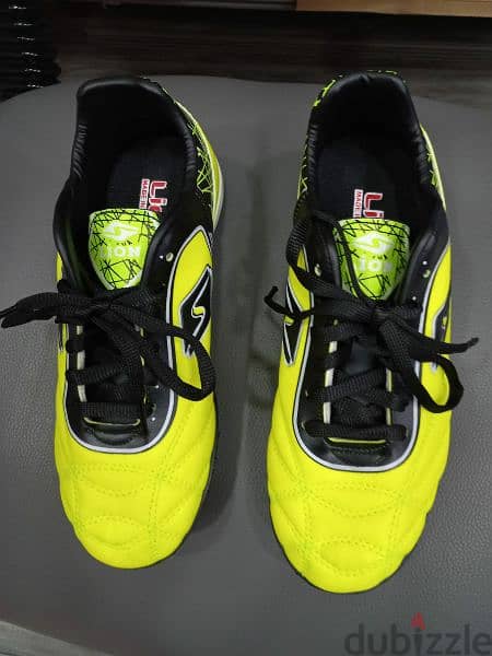 football shoes original  اسبدرين فوتبول حذاء كرة قدم  ولادي  للكبار 1