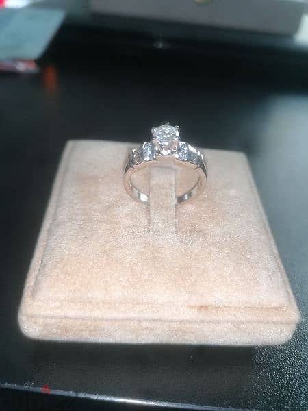 Certified Diamond solitaire ring 3