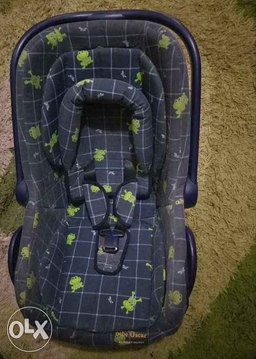 Baby Car seat stage 1 (bébé Oscar ) 1