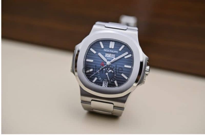 Patek philippe Nautilus 5726 swiss super clone 1.1 3