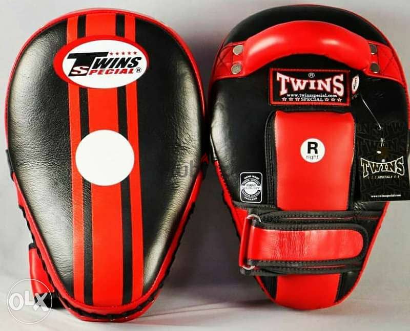 We Have All Kinds Of Mitts In Good Prices Please Contact Us On Whatsap 1