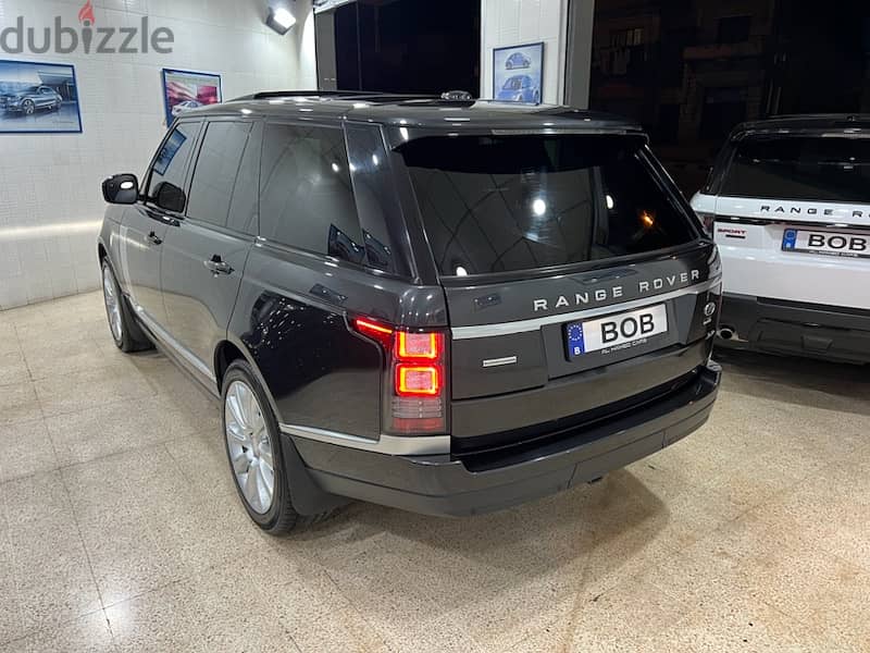 Range Rover Vogue Supercharged Special Car 3