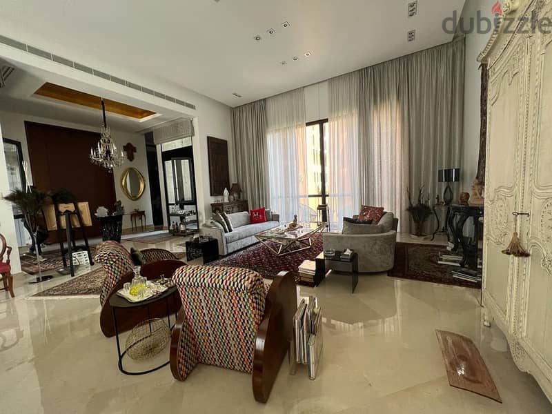 L12097-Charming Unfurnished Loft for Sale in Achrafieh, Carré D'Or 4