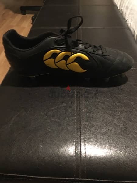 American football or rugby shoe 1