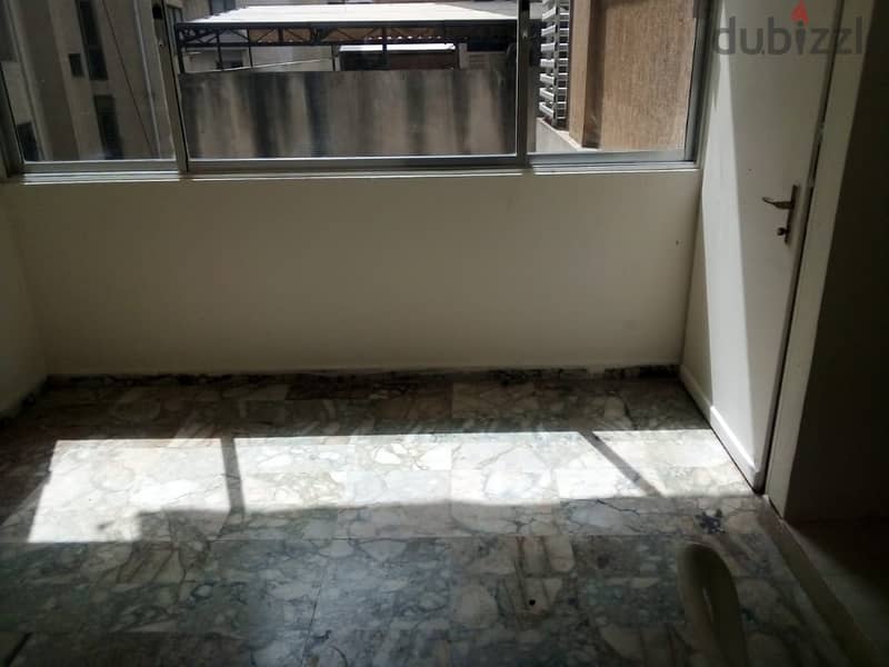 250 Sqm | Apartment for Rent in Aicha Bakkar 8