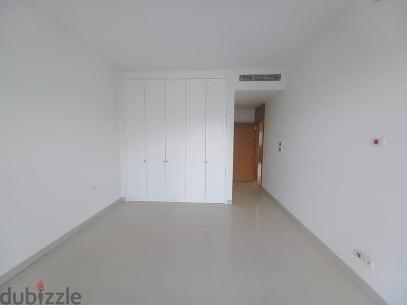 AH23-1844Luxurious equipped Apt for rent in Achrafieh,24/7 Electricity 3