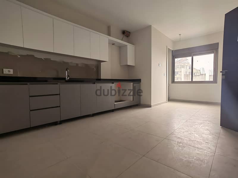 RWK186JS  - Apartment For Sale in Ballouneh - شقة للبيع في بلونة 6