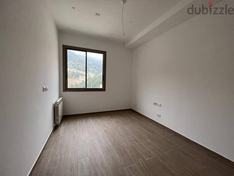 L12131-Apartment for Sale In A Calm Area in Adma 4