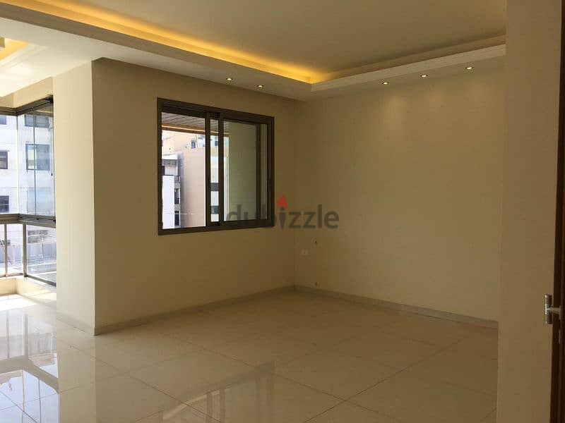 200m2 apartment with sea & mountain view for sale in Zalka 5